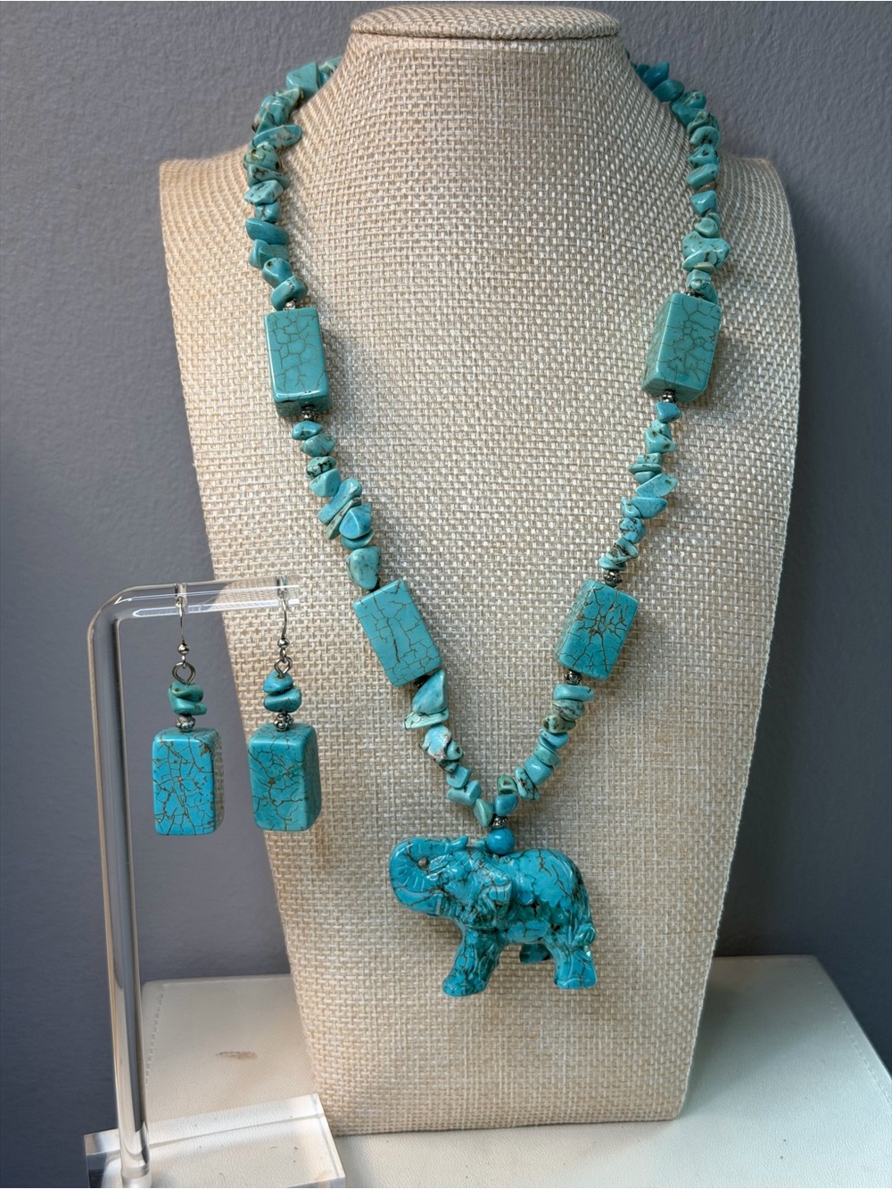 Turquoise Elephant Pendant Necklace and Earrings Set - Blue Stone